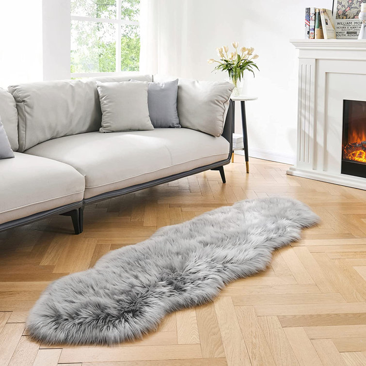 Gray Novelty Faux Sheepskin Fur Shag Area Rug