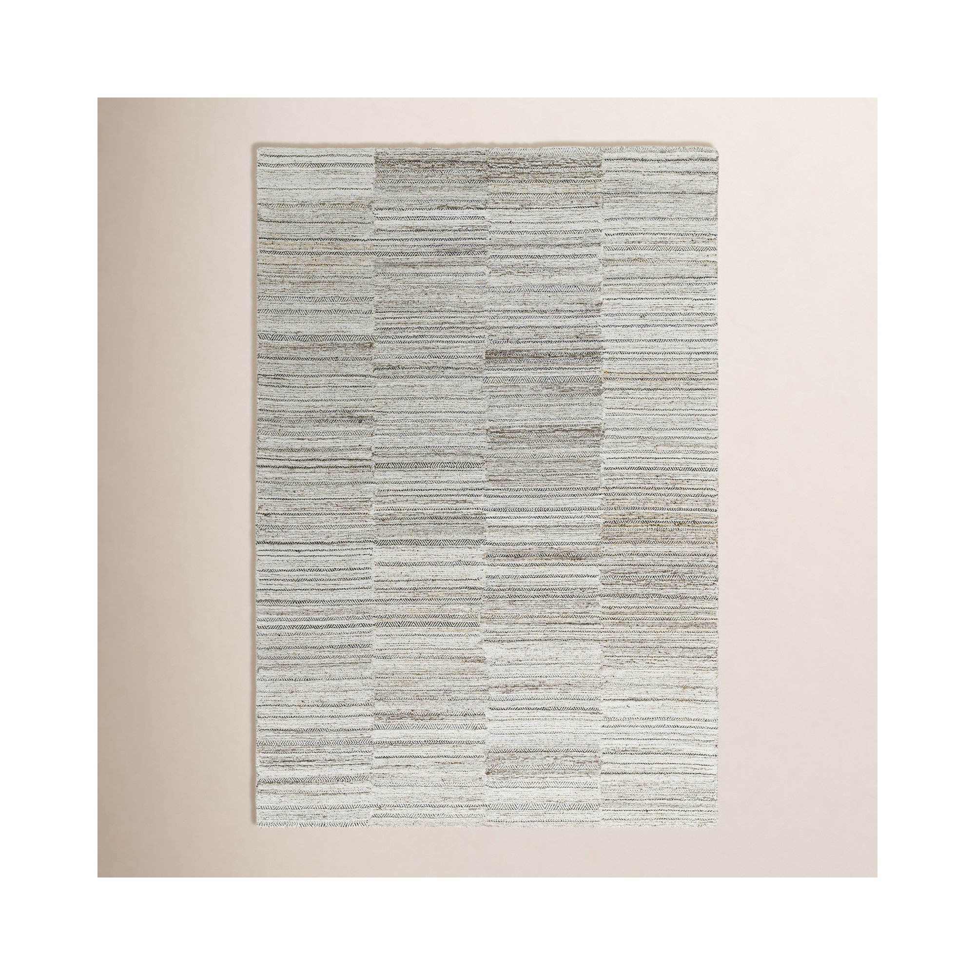 Faviola Handmade Recycled P.E.T Gray Indoor/Outdoor Rug, Rectangle 9' x 12'