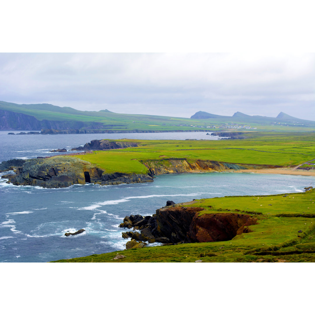 Dingle Three Sisters von Luke Abrahams - Leinwandbild