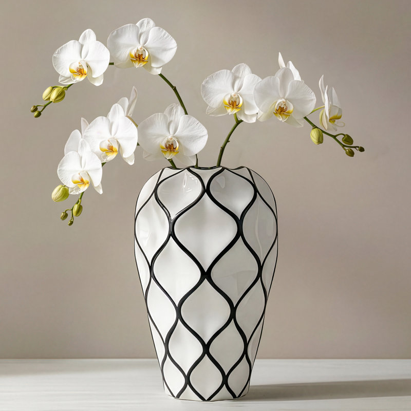  Vase de table blanc en céramique 10 po Sushmita, 10,5 pouces de hauteur