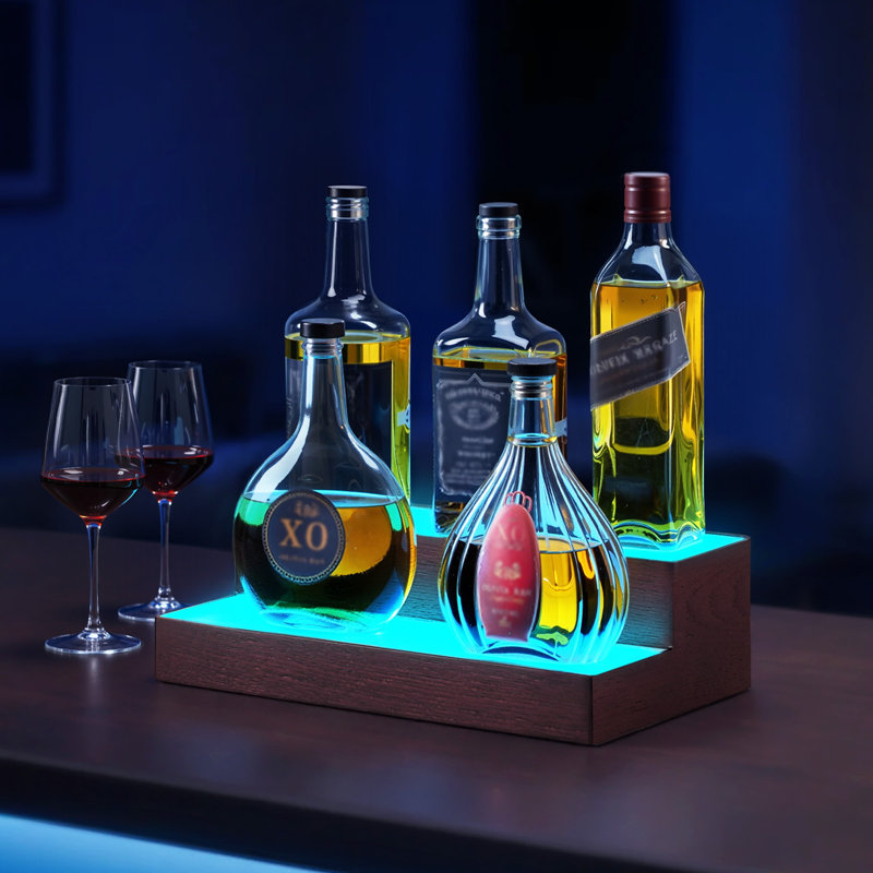 Présentoir à DEL pour bouteilles de spiritueux, support à whisky à 2 niveaux de 16 pouces, support pour USB, tablette de bar pour la maison illuminée avec télécommande HF et contrôle des applications, 7 couleurs statiques, tablette en acrylique + bois pour 8 bouteilles