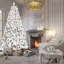 Arbre de Noël floqué avec lumières UL et pommes de pin naturelles - pointes en PVC enneigées, pointes, structure à charnières, support en métal stable, installation facile-117530737