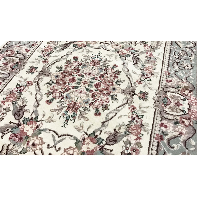 Hand Woven Wool Oriental Area Rug