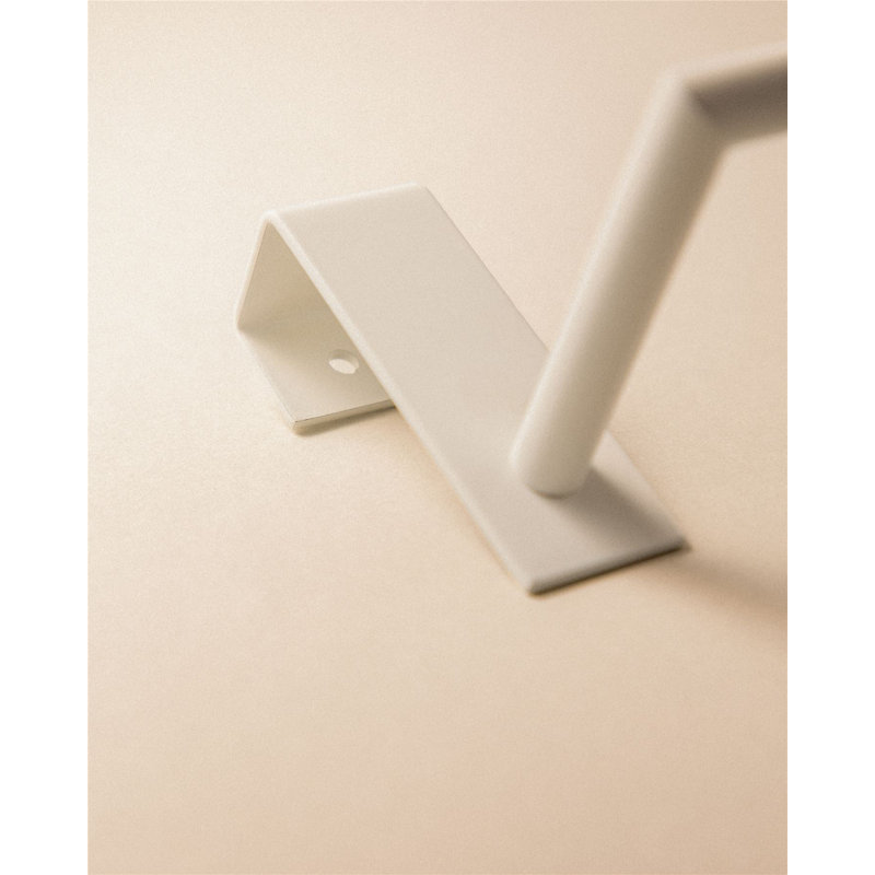 Aldona Towel Stand
