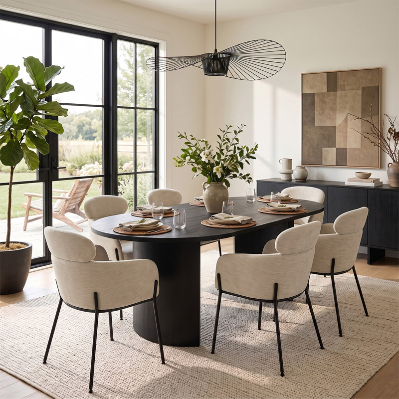 Ensemble de table de salle à manger ovale de 79 pouces avec fauteuils rembourrés à double dossier, Beige