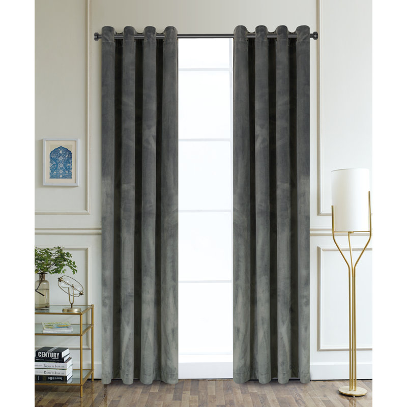 Panneau de rideau simple obscurcissant avec œillets Ciel, l 52 po x L 126 po, Anthracite