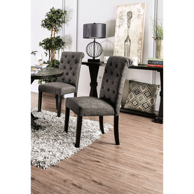 Chaises rustiques noires / grises antiques, bois massif avec tissu semblable au lin, bouton, dossier à volutes
