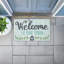 Paillasson Cabin Welcome, fantaisiste, imprimé par Amanda McGee