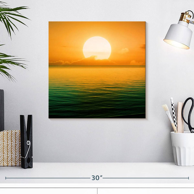 Gillard, coucher de soleil sur la mer, H 16 po x l 16 po