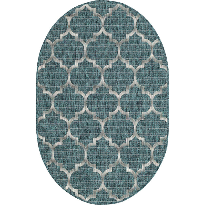 Tapis vert foncé pour l'extérieur, Ovale 3 pi 3 po x 5 pi 3 po