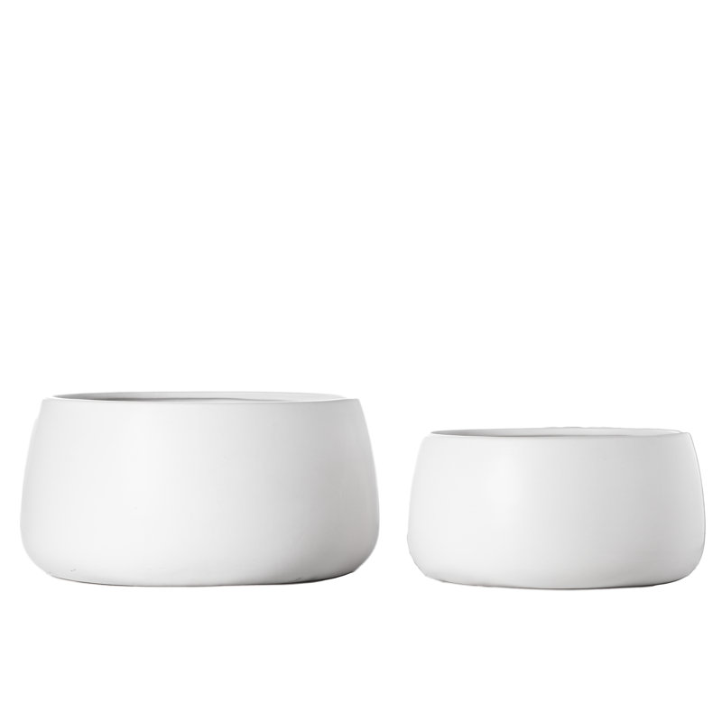Urban Trends Collection Ceramic Pot Planter