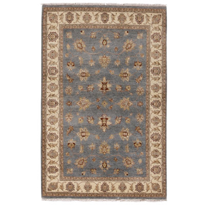 Hand Knotted Wool Area Rug in Dk Grey And Ivory