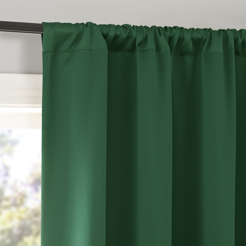 Rideau 100% occultant avec passe-tringle Rianna, Vert malachite, L 40 po x L 84 po