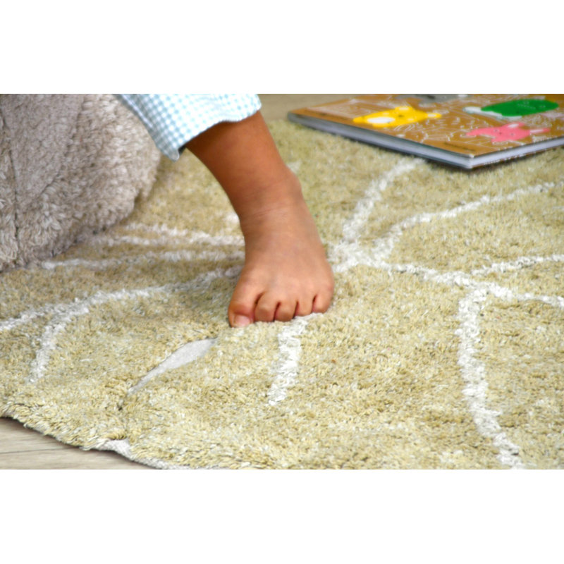 Handmade Olive Cotton Monstera Leaf Washable Rug 2' 5" x 3' 3"