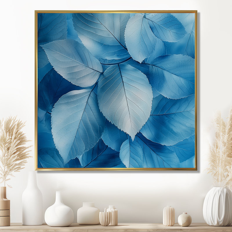Minimalisme azur feuilles harmonie I - feuilles, art mural, H 36 po x l 36 po, Impression encadrée flottante, Doré