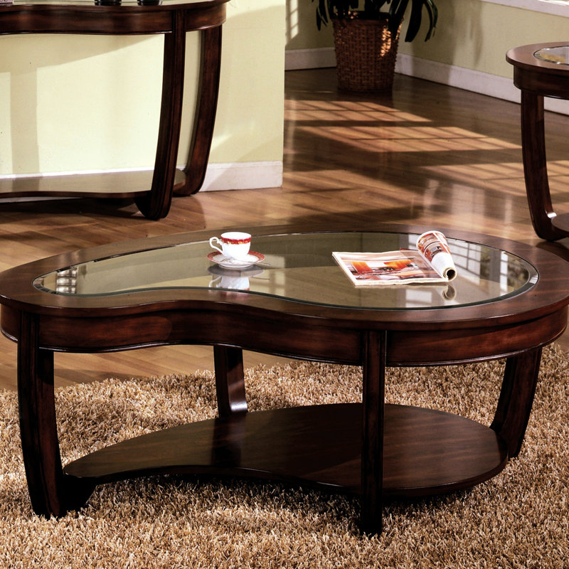 Table basse en cerisier foncé avec forme irrégulière et tablette ouverte en verre avec fabrication contemporaine en bois massif