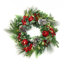 Couronne de Noël artificielle ronde pré-illuminée de 61 cm de diamètre, verte, avec ornements rouges, pommes de pin et minuterie.
