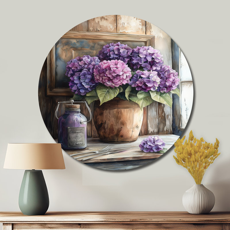 «Hydrangeas Bouquet On The Farm Table I», reproduction d'art traditionnelle mauve en métal, H 23 po x l 23 po