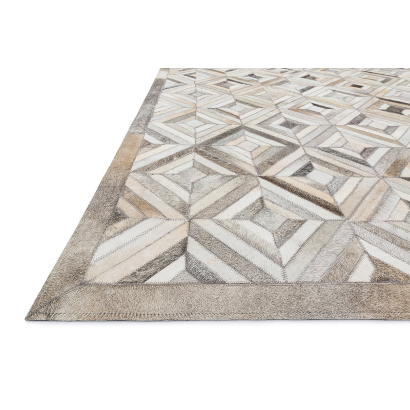 Tapis ivoire en cuir de vache noué à la main Murtaz, Rectangle 7 pi 6 po x 9 pi 6 po