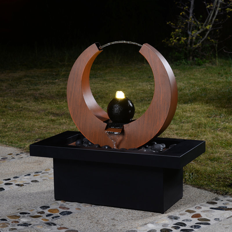 Russel Metal Fountain - Rusty Top with Basin, Brown