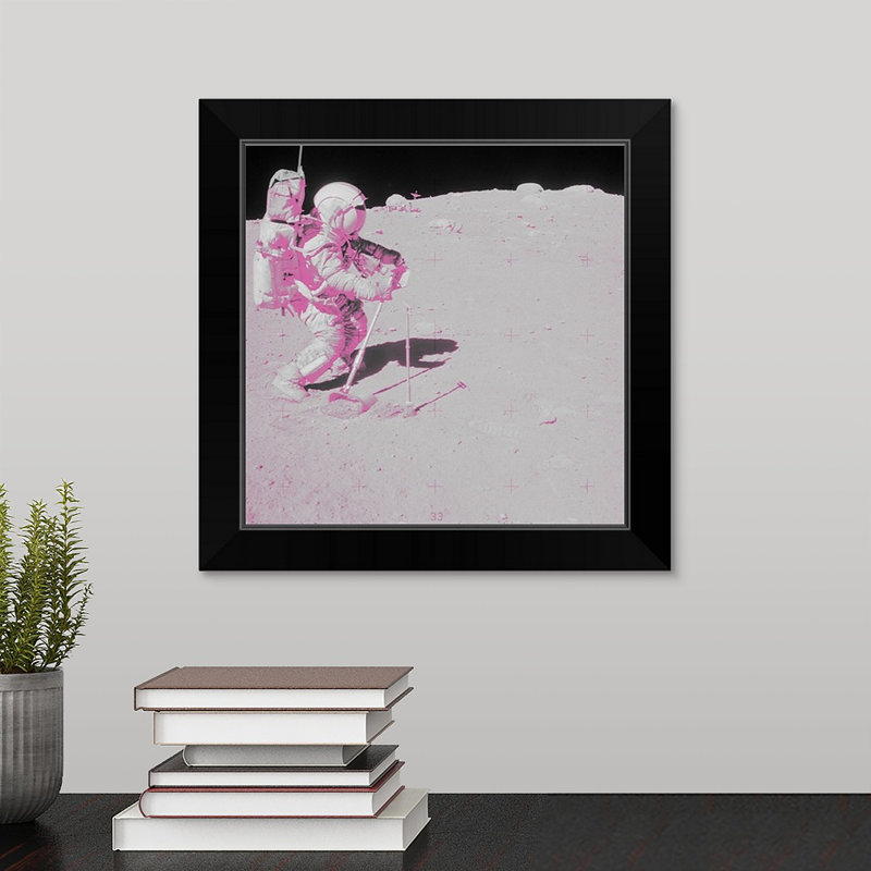 « space i », reproduction d’art encadrée novogratz, H 15 po x l 15 po x P 1 po, Cadre noir