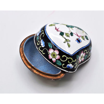 Shaundrelle Metal Decorative Box