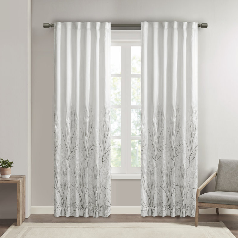 Panneau de rideau simple Andora White à broderies de branches et œillets pour tringle, 50 x 84 pouces, Blanc