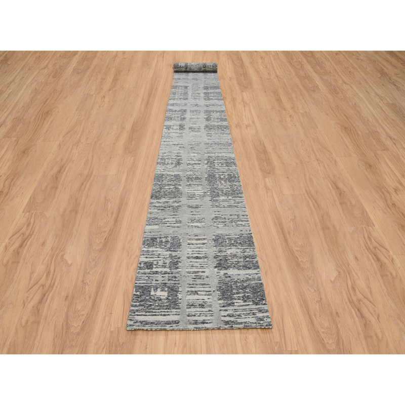 Tapis de couloir oriental 2 pi 6 po x 20 po gris clair, de conception moderne, en laine naturelle filée à la main, non nouée à la main 2941E30E74354652BCE00C7BFE2E2F8F