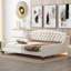 Lit de jour double beige avec cadre en bois massif, forme de lattes et atmosphère naturelle, multifonctionnel pour un décor moderne de taille intérieure, pieds stables sans grincement, idéal pour tout espace de vie