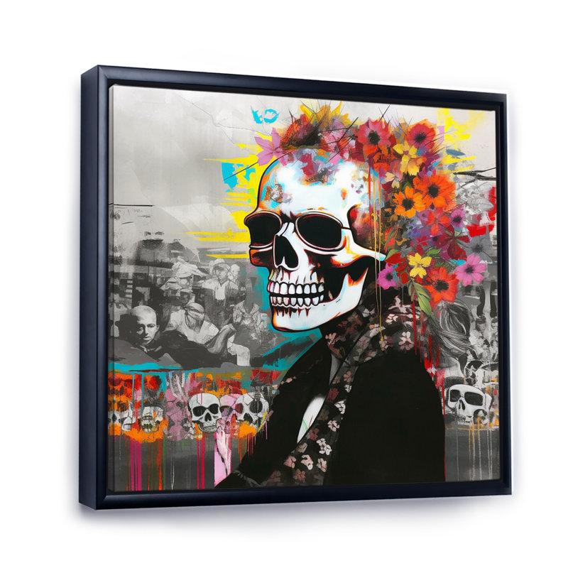 Graffitied Skull II sur impression sur toile, H 16 po x l 16 po x P 1 po, Cadre flottant noir