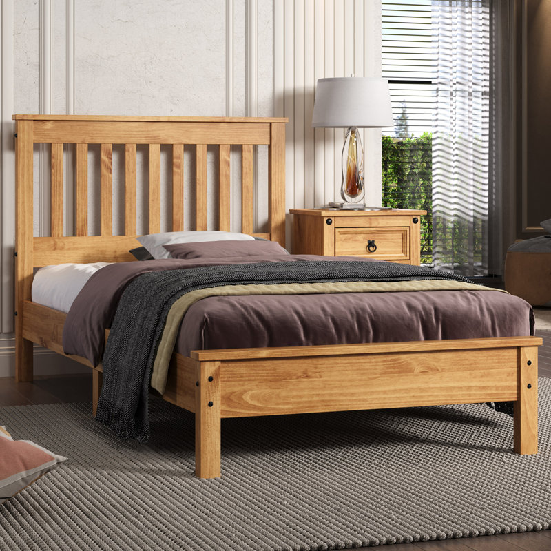 Structure de lit Ophelia & Co. Monaco en bois massif avec tête de lit à lattes, lit plateforme rustique en bois de pin style Mission avec poteaux épais, aucun sommier requis