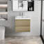 Meuble-lavabo flottant avec lavabo, conception murale pour une décoration de salle de bain moderne et peu encombrante.-1826681191