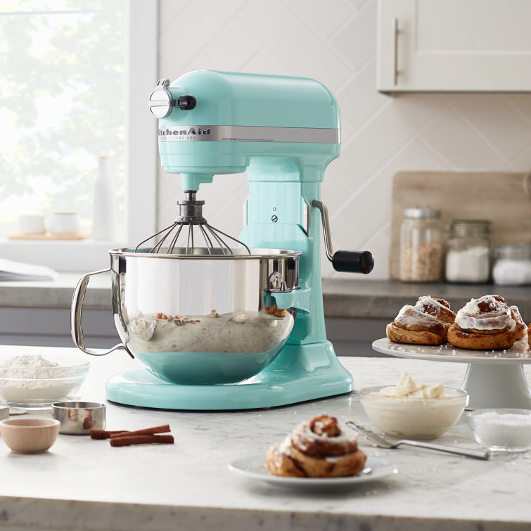 Professional 600 Series 6 Quart Bowl-Lift Stand Mixer