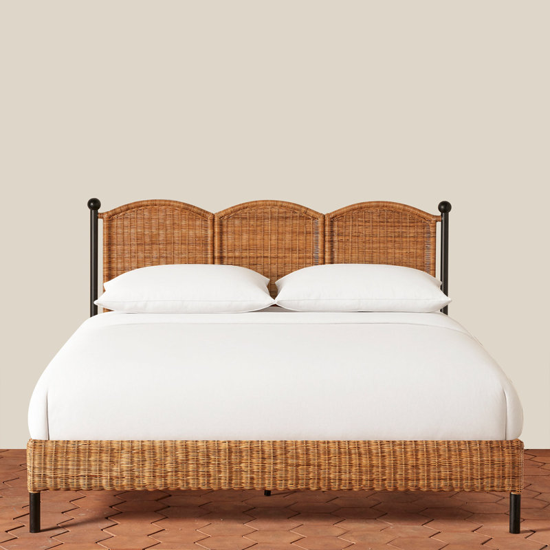 Lacoste Scalloped Bed, King