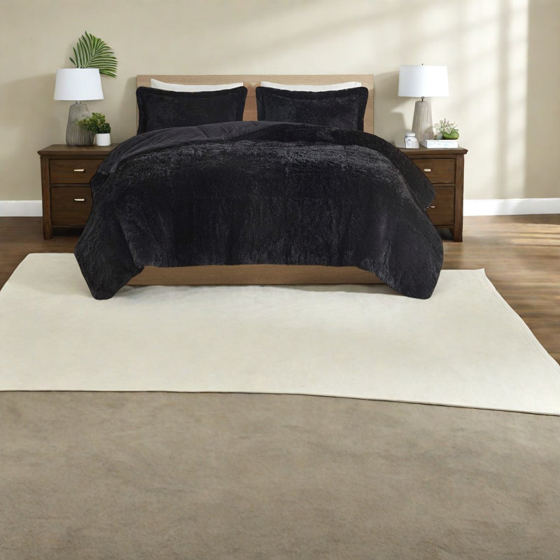 Shaggy Faux Fur Bedding Sets, Polyester Comforter For Modern Home