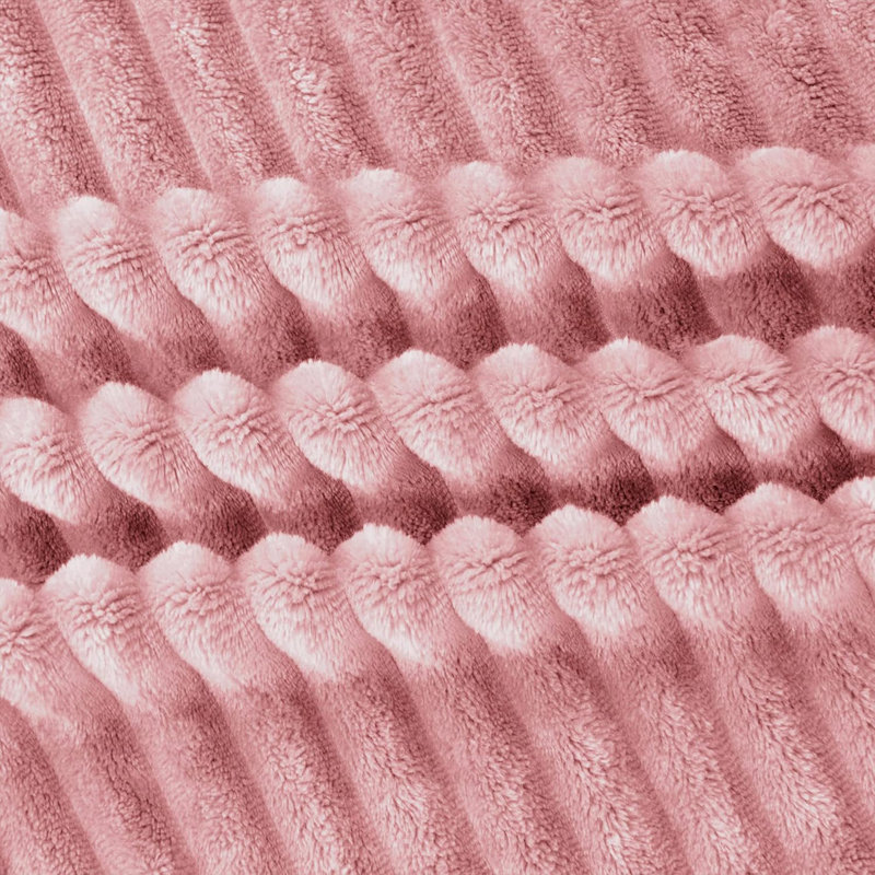 Jeté moelleux et moelleux Nestl, Jeté, Rose