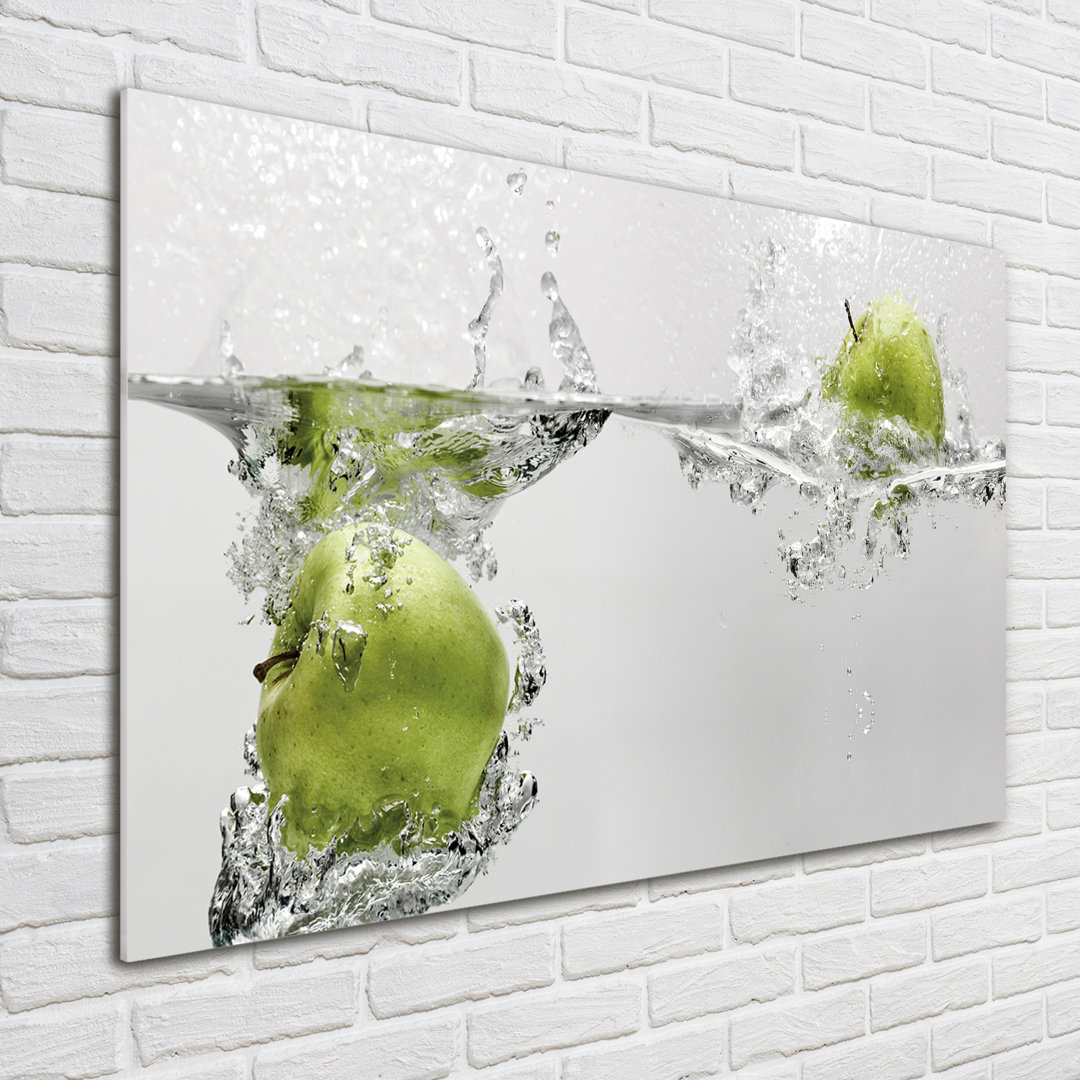 Glasbild Apple Under Water