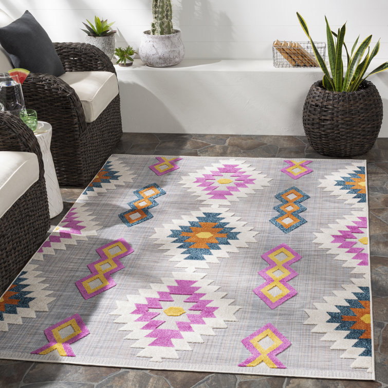 Annora Southwestern Indoor / Outdoor Rug