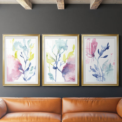 Fuchsia Bloom I - reproduction sur mesure encadrée de qualité supérieure - 3 pièces