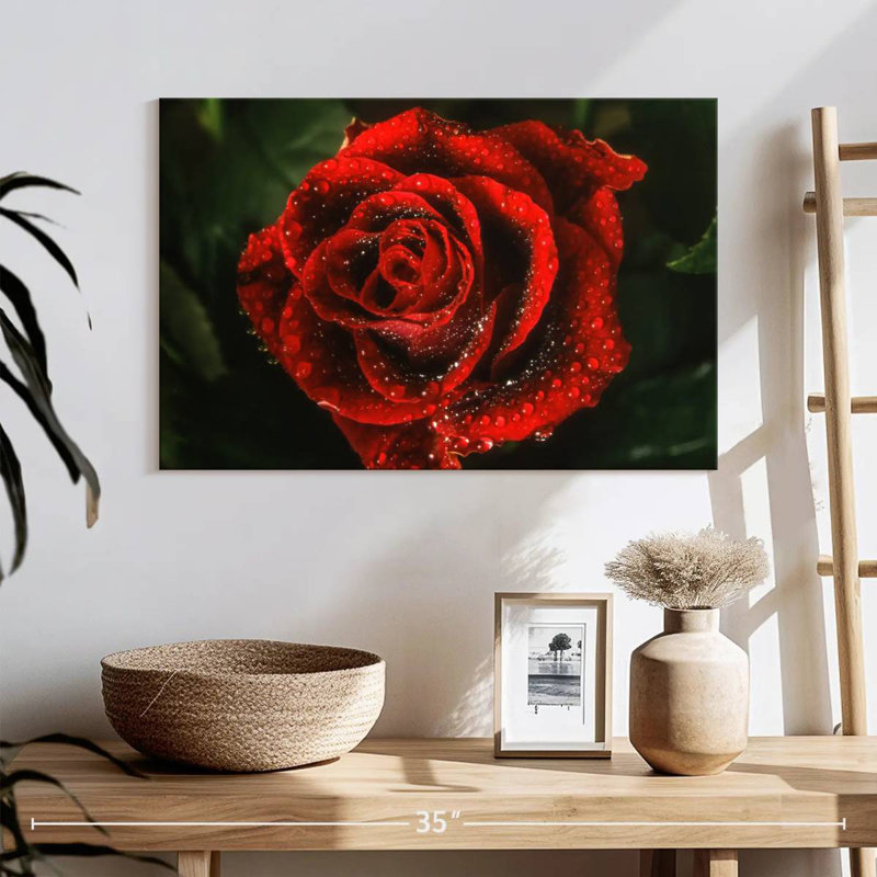 Élégante rose rouge rosée, H 8 po x l 12 po