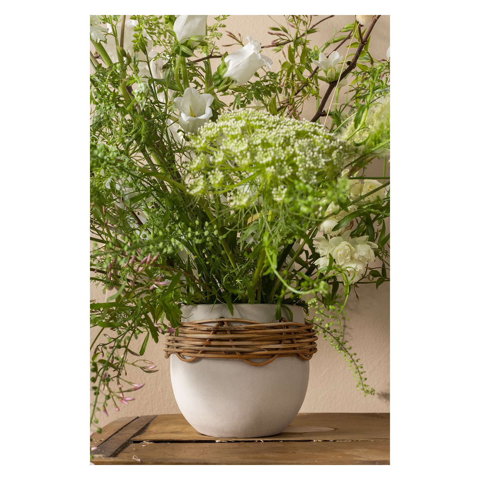 Beth Pot Planter