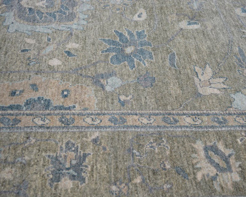 Firjustan Wool Floral Area Rug, Rectangle 12' x 16'