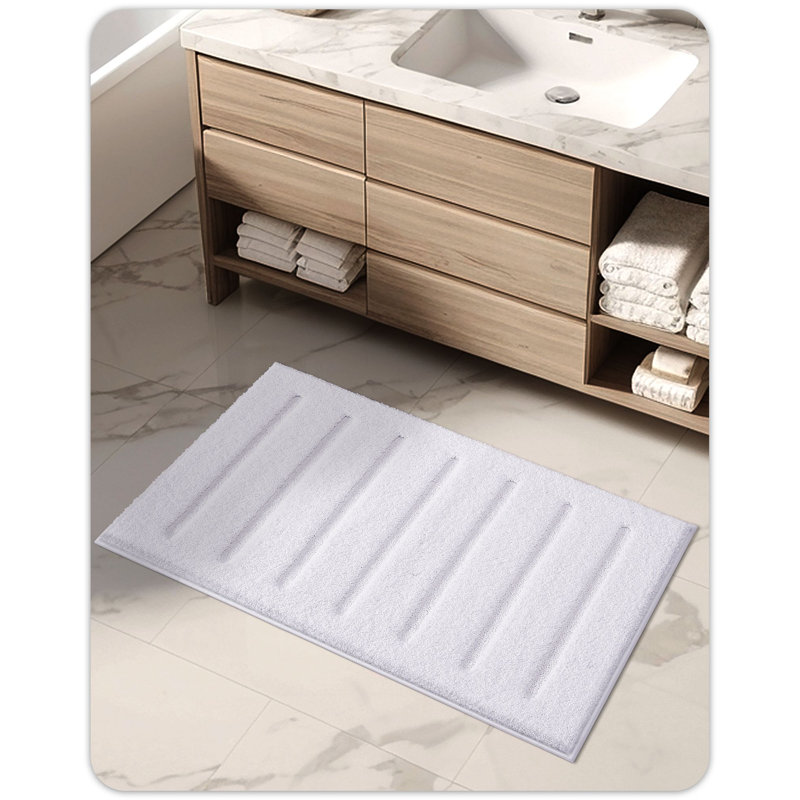 Tapis pour salle de bain Christofer, Simple - L 60 po x l 24 po, Blanc