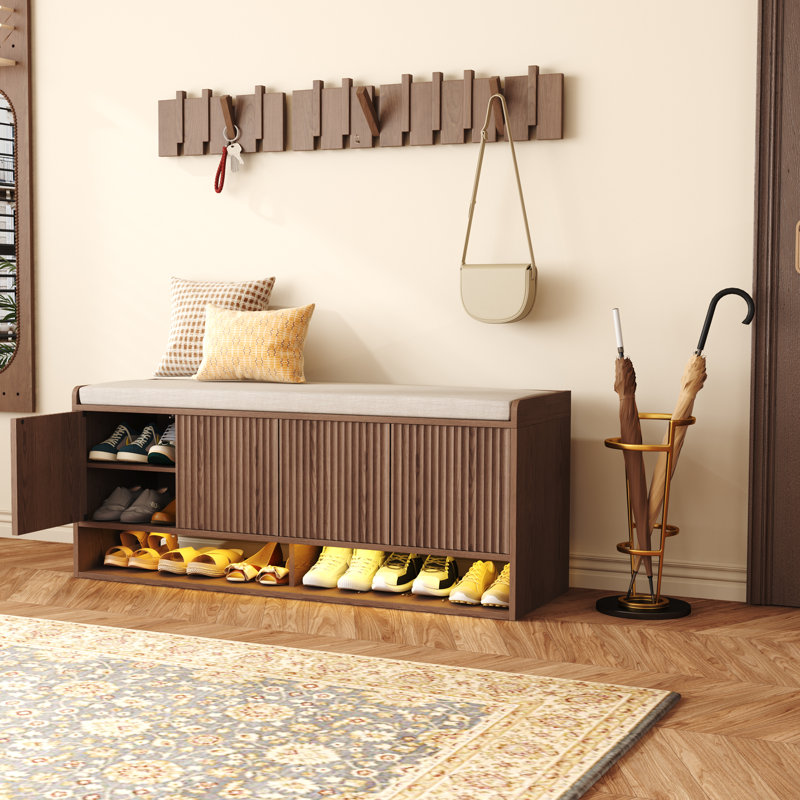 47.24''w Fluted Entryway Shoe Storage Bench With 4 Doors And Adjustable Shelf, Walnut