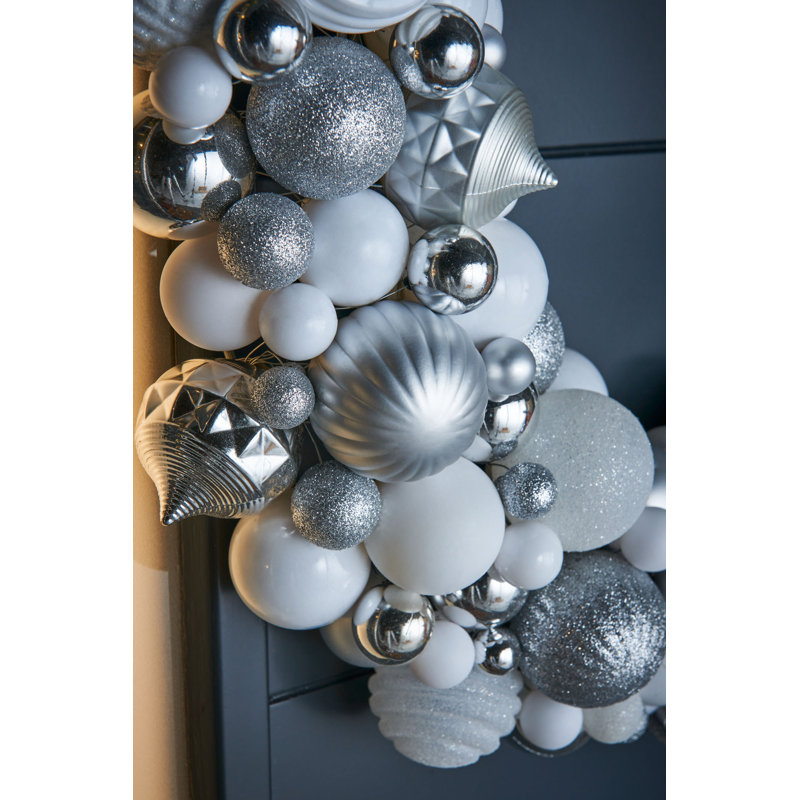 60cm Wreath, Silver