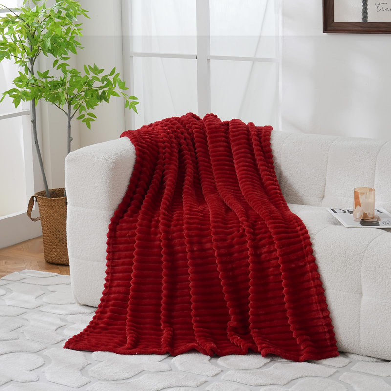 Jeté en molleton rouge 50 po x 60 po Valentines Day Decorations