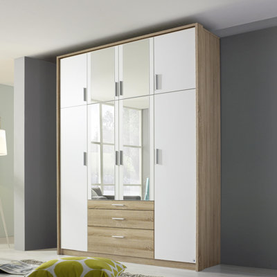 Hildesheim-Extra 8 Door Wardrobe