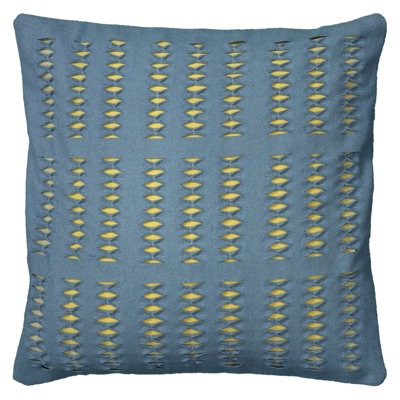 Daeshonda Throw Pillow