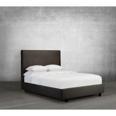 Lit plateforme en tissu d’ameublement