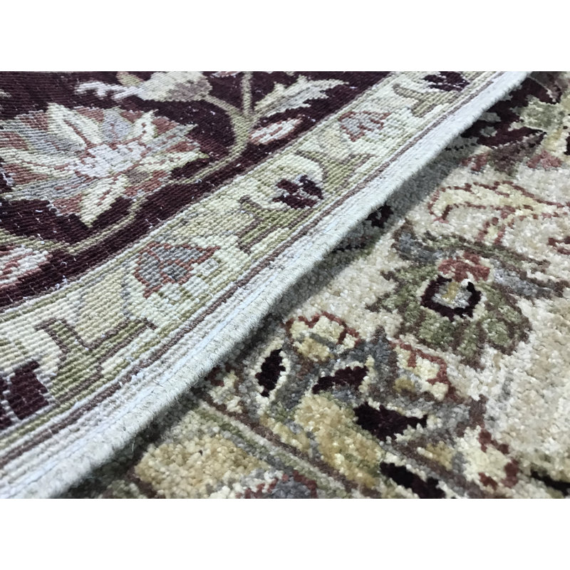 Tapis beige noué à la main de haute qualité
